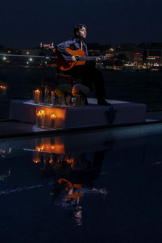 Abelia X Diego Guerrero�nun Aç�l��� The Peninsula�da Özel Bir Davetle Kutland�